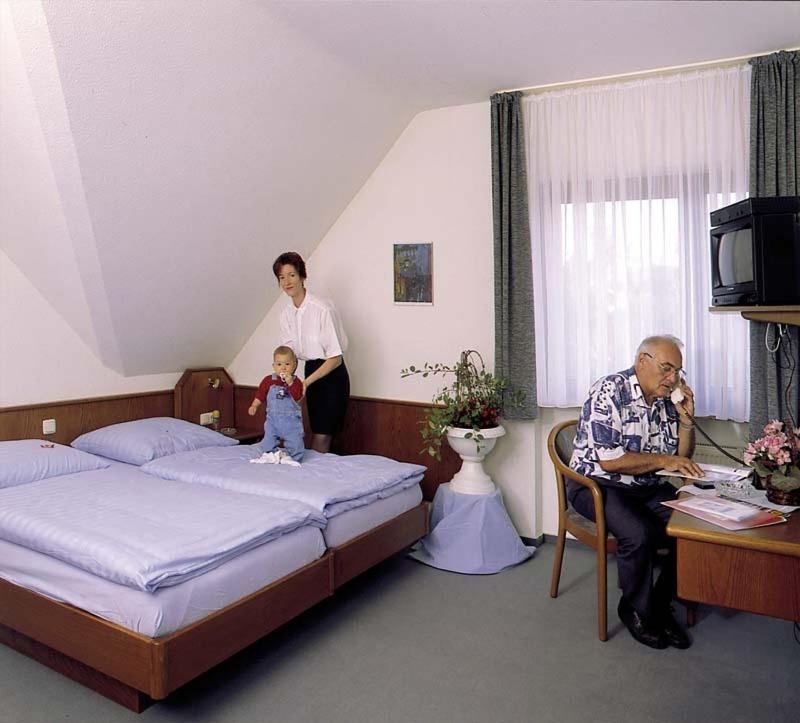 Hotel Ockenheim Buitenkant foto